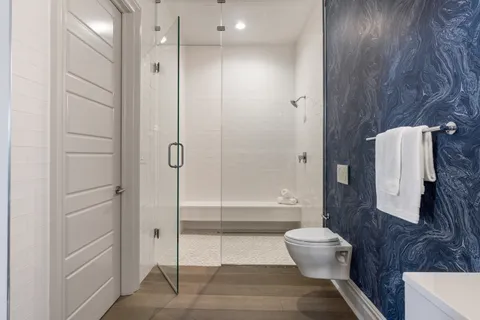 $2,100,000 | 401 North Aberdeen Street, Unit 4N, Chicago, IL 60642
