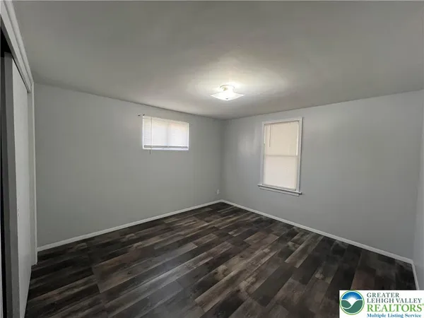$1,700 | 353 West Street, Bath, PA 18014