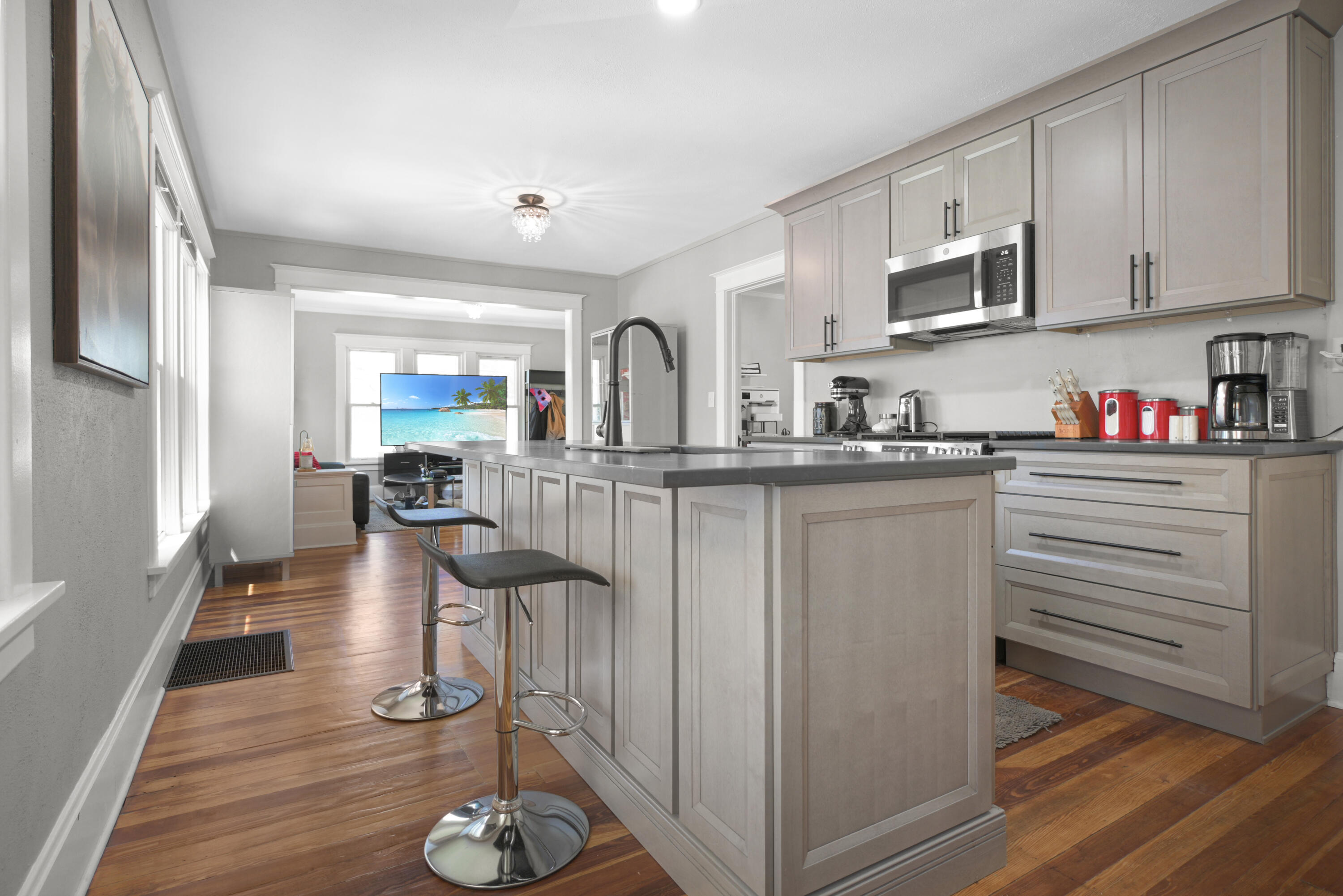 412 McDowell Street Delavan, WI 53115 - Photo 7 of 17 Kitchen