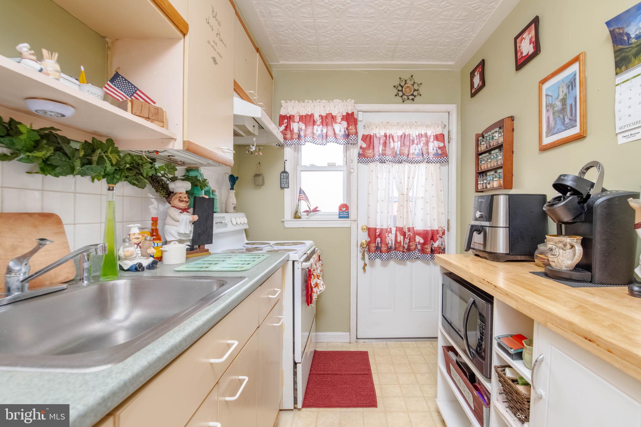 326 Torner Road Essex, MD 21221 - Photo 15 of 32