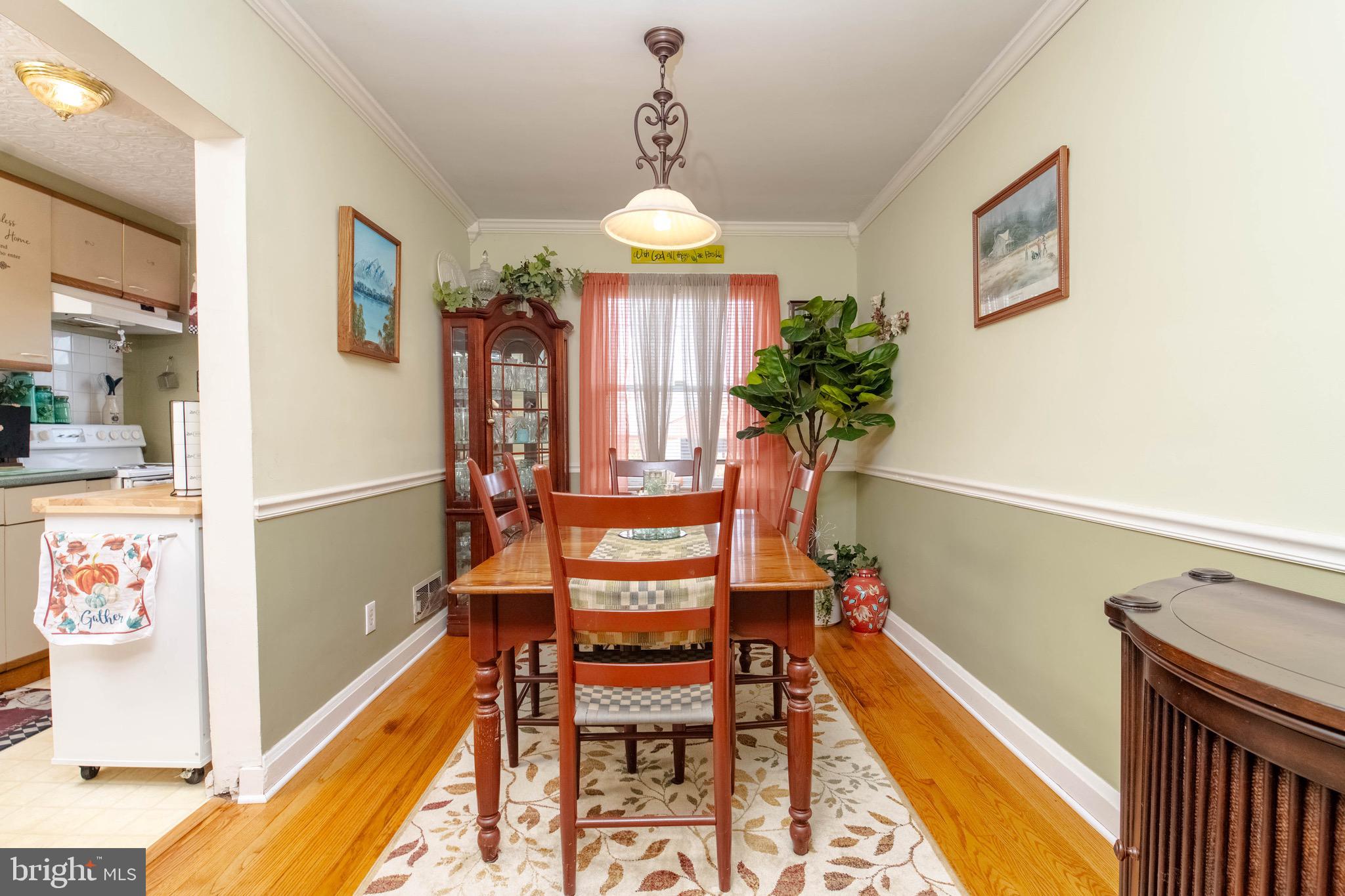 326 Torner Road Essex, MD 21221 - Photo 9 of 32