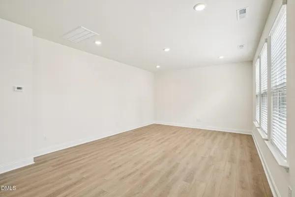 $384,775 | 1028 Bolton Pointe Drive, Zebulon, NC 27597