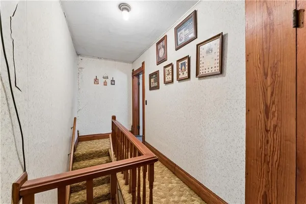 $2,000,000 | 10290 West 271st Street, Louisburg, KS 66053