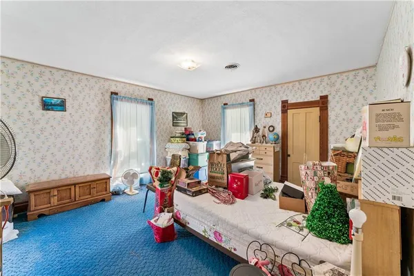 $2,000,000 | 10290 West 271st Street, Louisburg, KS 66053