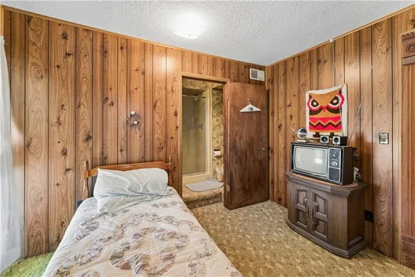 $2,000,000 | 10290 West 271st Street, Louisburg, KS 66053