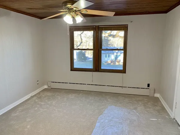 $2,950 | 100 Ash Street, Lake Zurich, IL 60047