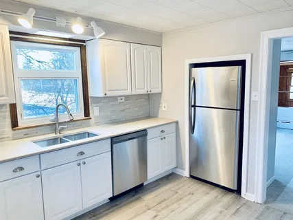 $2,950 | 100 Ash Street, Lake Zurich, IL 60047