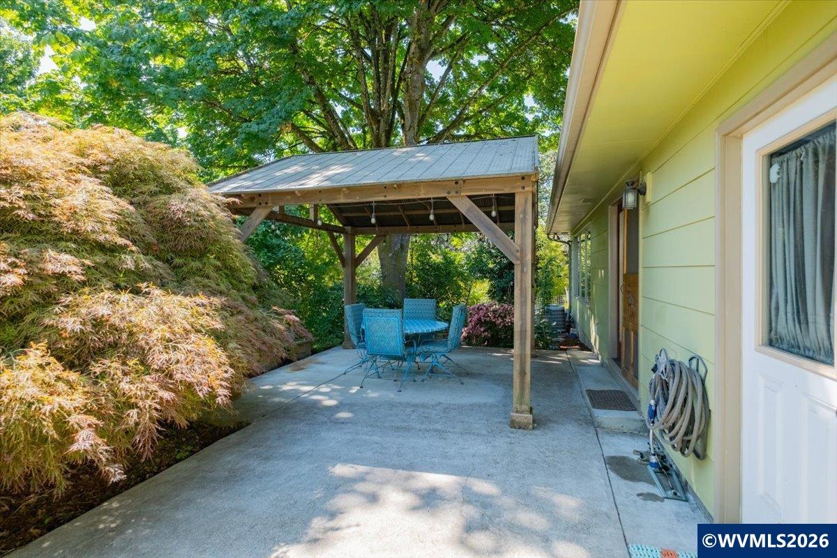 733 Northwest Laurel Place Albany, OR 97321 - Photo 41 of 50