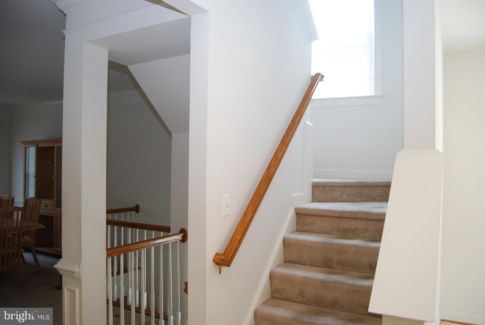 8101 Hard Shale Road Manassas, VA 20111 - Photo 12 of 30 Stairs