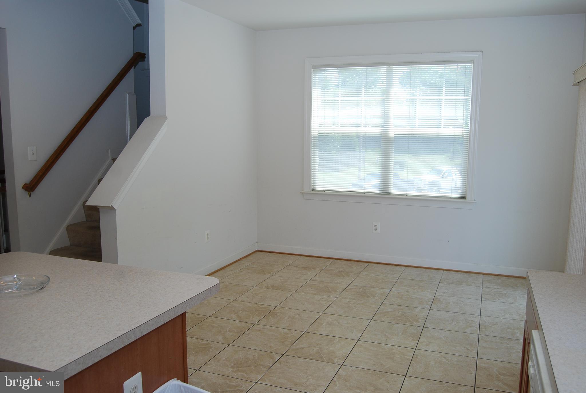 8101 Hard Shale Road Manassas, VA 20111 - Photo 7 of 30 Spacious Kitchen
