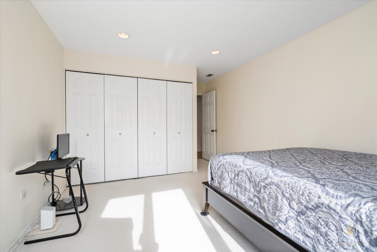 3860 Mission Hills Road, Unit 214 Northbrook, IL 60062 - Photo 34 of 44 Gallery Image 34