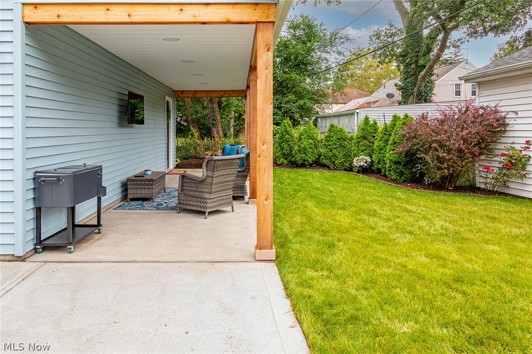 15815 Munn Road Cleveland, OH 44111 - Photo 32 of 35 Gallery Image 32