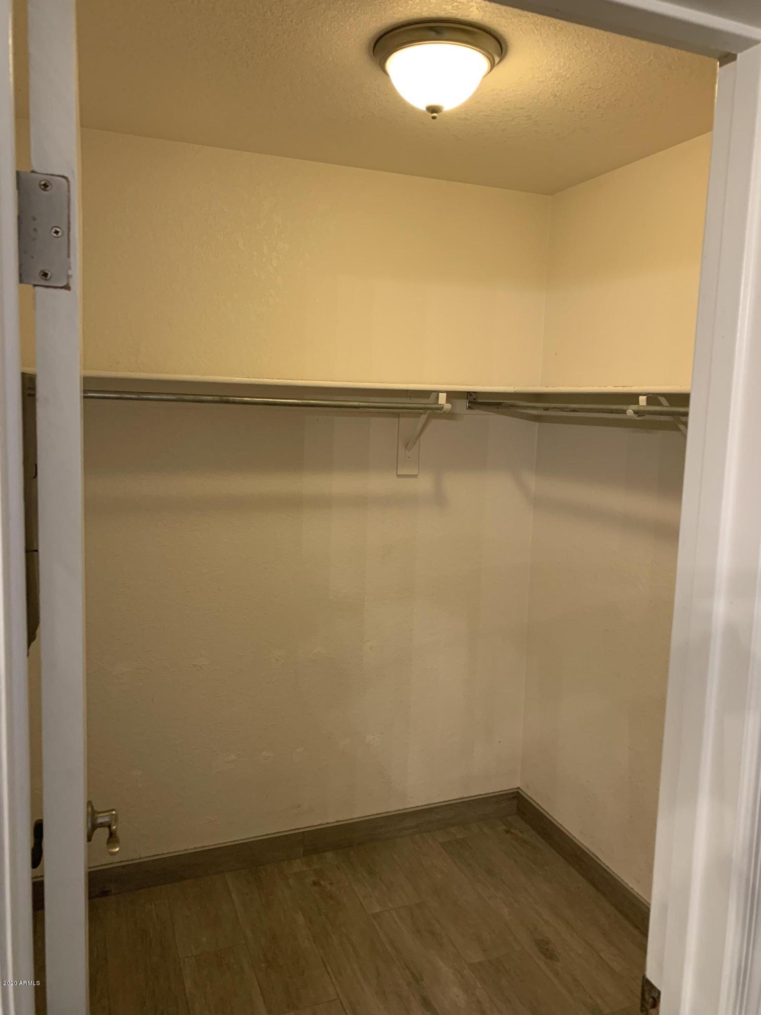 21842 North 40th Place Phoenix, AZ 85050 - Photo 27 of 42 a view of an empty room