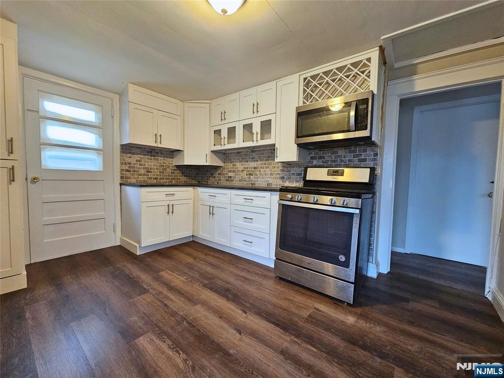 181 High Street, Unit 2 Northvale, NJ 07647 - Photo 2 of 9