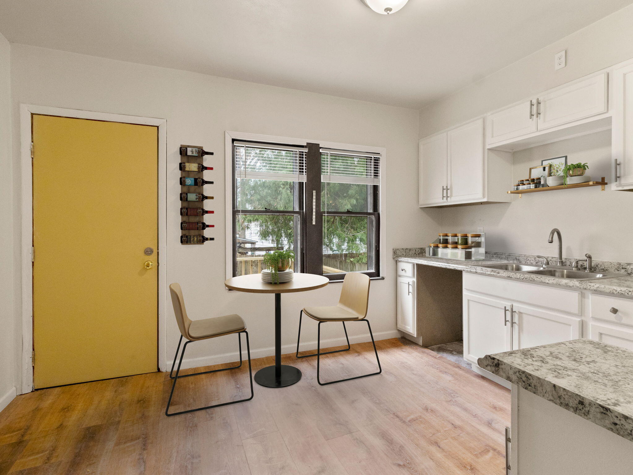 1335 North Hawley Road Milwaukee, WI 53208 - Photo 12 of 39 40-web-or-mls-Property_9BD3_IMG_0992_05-