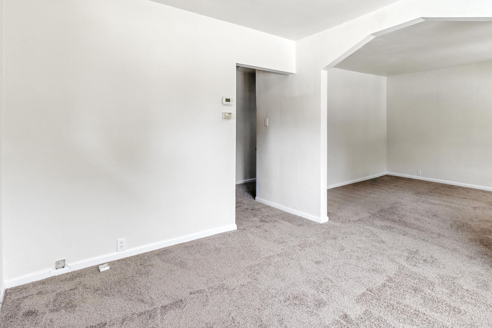 1335 North Hawley Road Milwaukee, WI 53208 - Photo 6 of 39 46-web-or-mls-Dining room