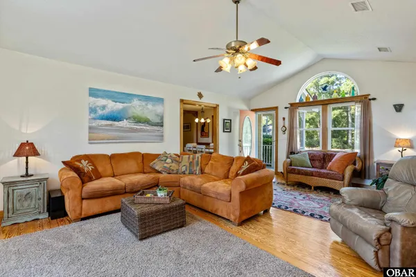 $649,000 | 5201 Barlow Lane, Kitty Hawk, NC 27949