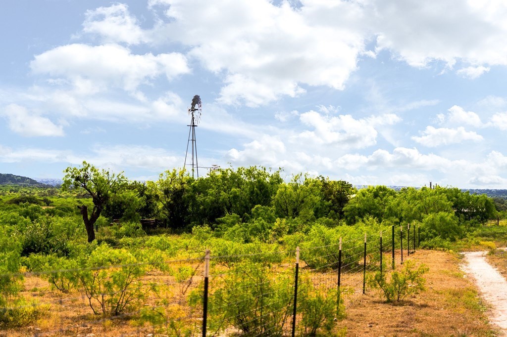 12757 State Highway Hext, TX 76848 - Photo 34 of 70