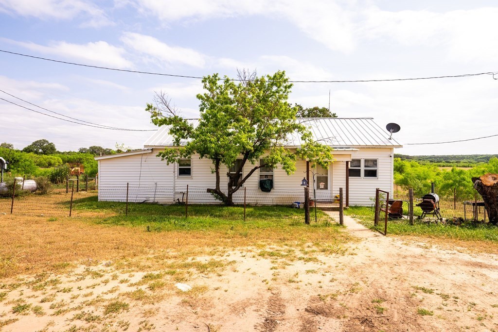 12757 State Highway Hext, TX 76848 - Photo 45 of 70