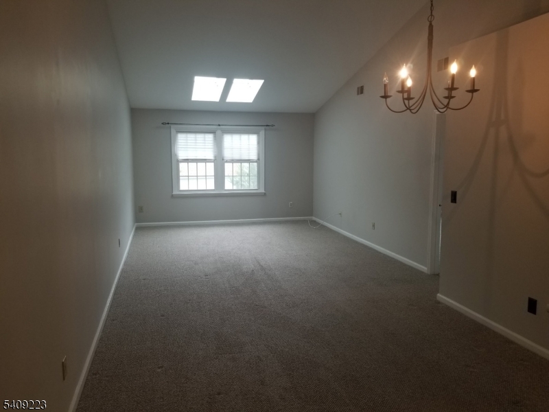 16 Alexandria Way Bernards, NJ 07920 - Photo 4 of 12
