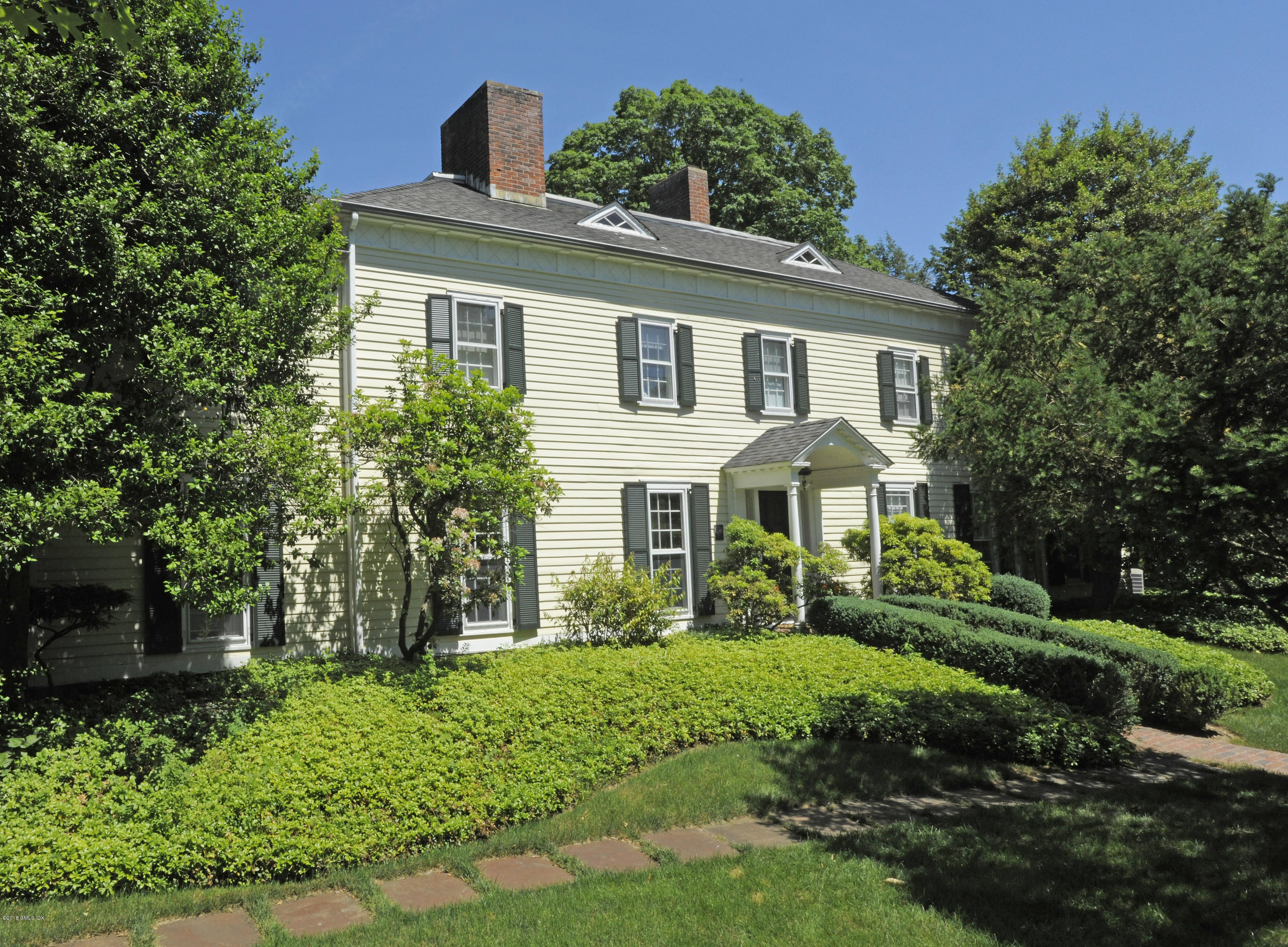 441 Round Hill Road Greenwich, CT 06831 - Photo 26 of 26 Front Exterior