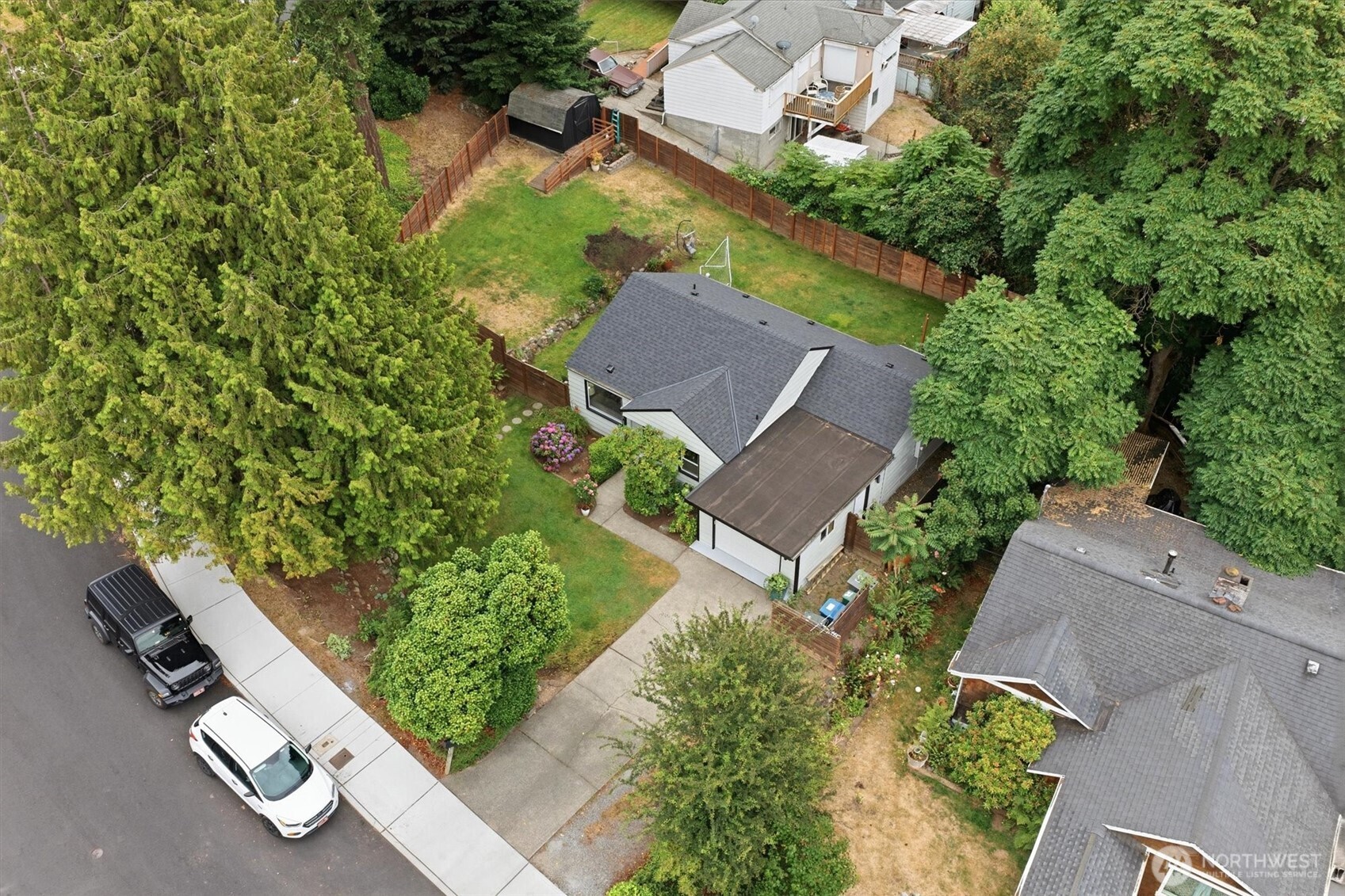555 Windsor Place Northeast Renton, WA 98056 - Photo 25 of 38