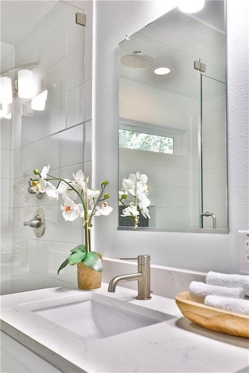 5204 Ledesma Road Austin, TX 78721 - Photo 20 of 38