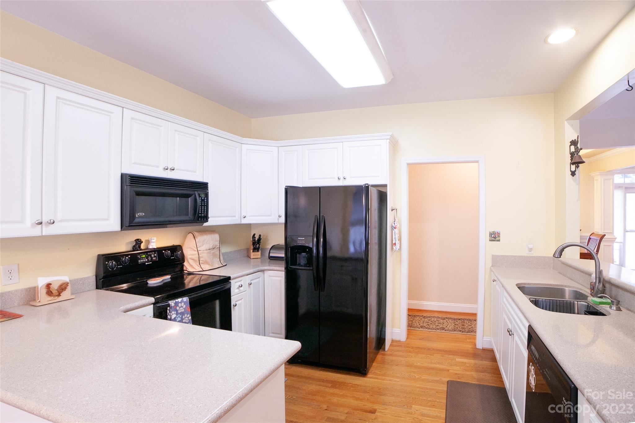 711 Sunnywood Road York, SC 29745 - Photo 6 of 29 Gallery Image 6