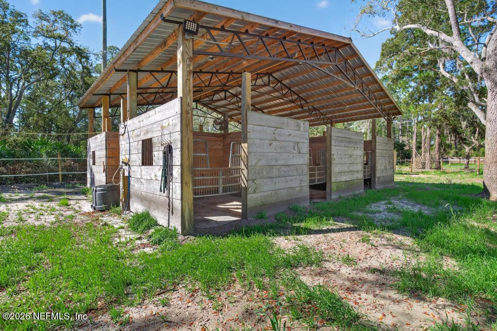 13003 Sawpit Road Jacksonville, FL 32226 - Photo 6 of 66 Six stall barn