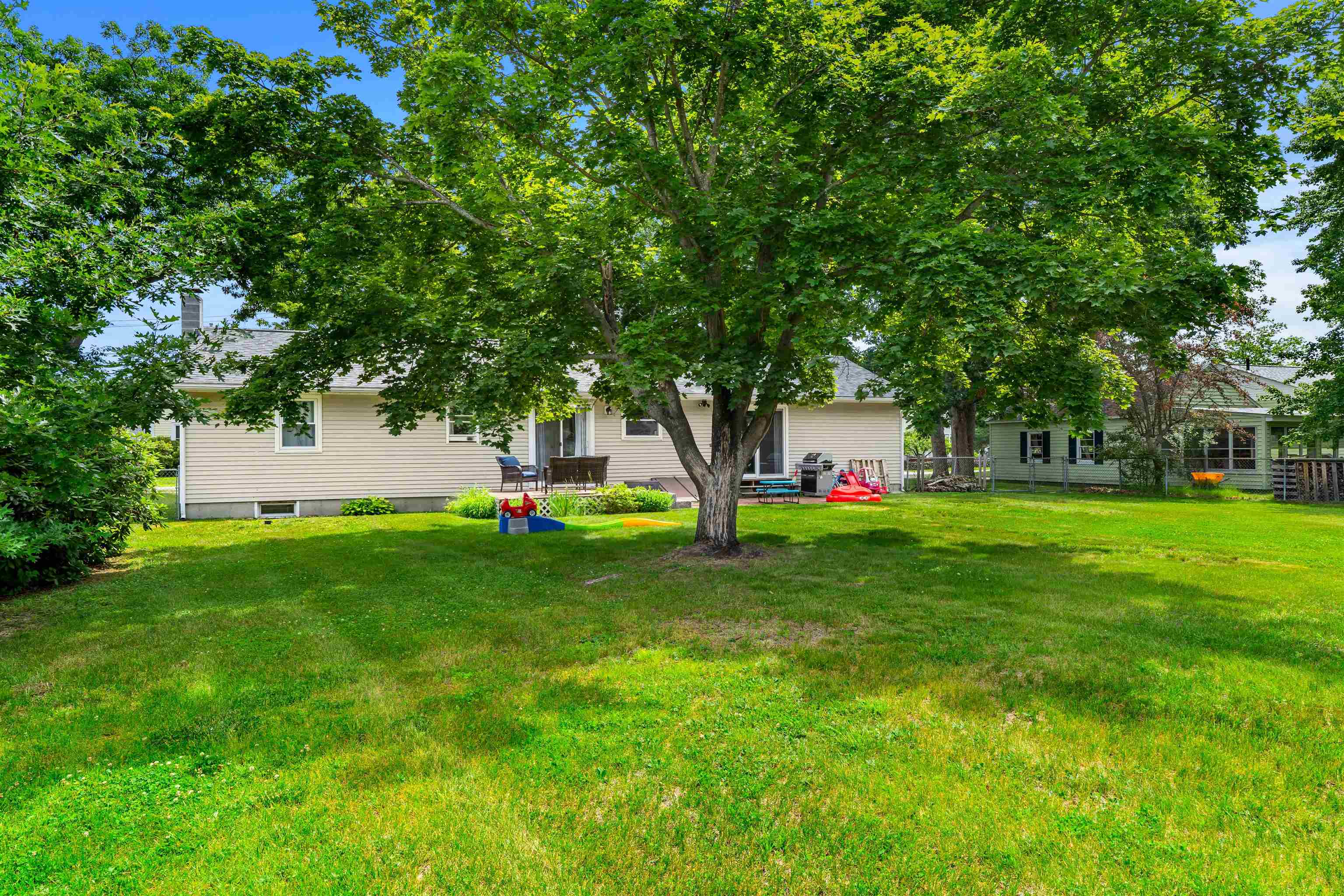 100 High Street Concord, NH 03303 - Photo 40 of 41
