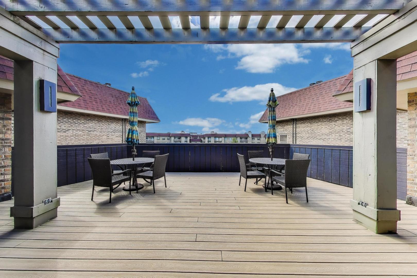1220 Rudolph Drive, Unit 5B Northbrook, IL 60062 - Photo 17 of 31 Gallery Image 17