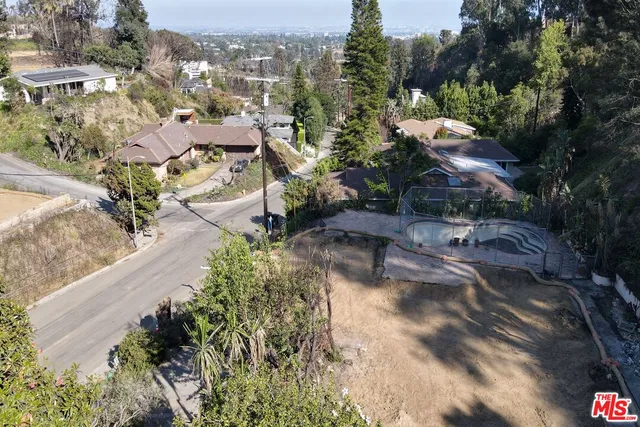 a picture of a room with wall painting