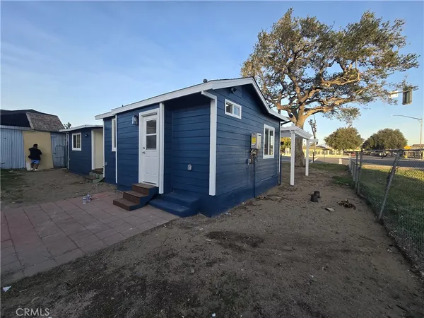 $644,900 | 7918 Sierra Avenue, Fontana, CA 92336