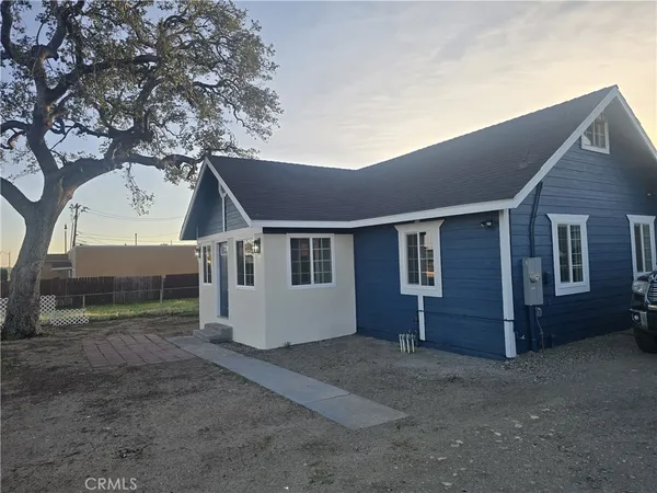 $644,900 | 7918 Sierra Avenue, Fontana, CA 92336