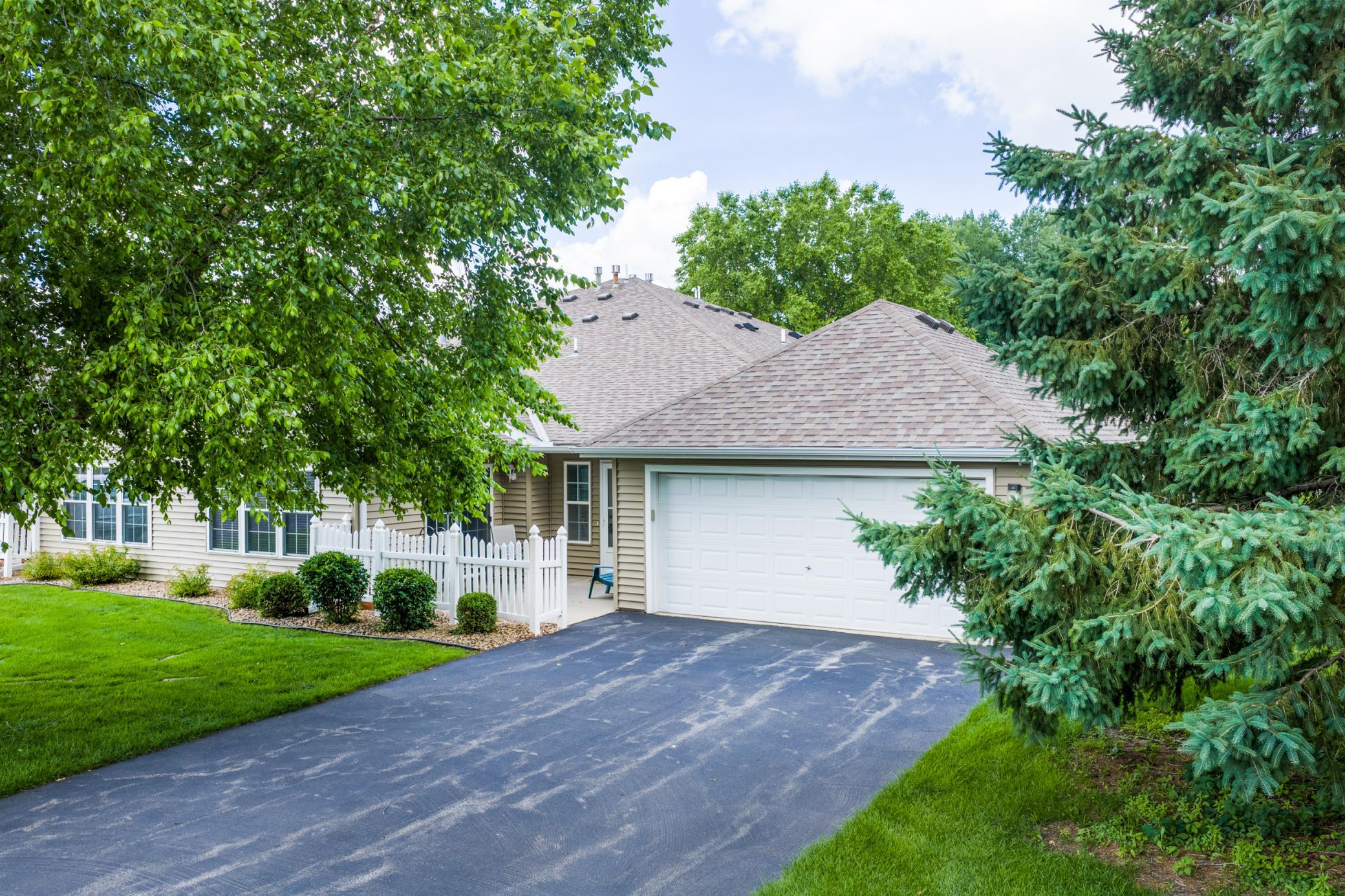 2102 Oak Tree Lane, Unit A Austin, MN 55912 - Photo 34 of 43