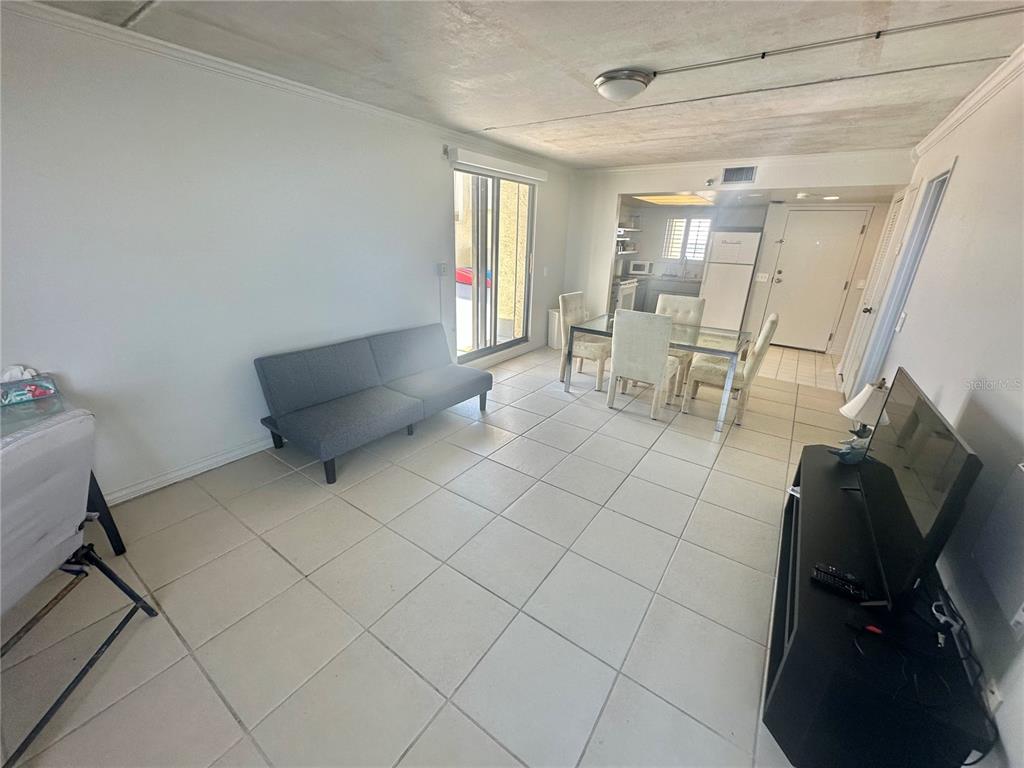 6009 Sea Ranch Drive, Unit 804 Hudson, FL 34667 - Photo 9 of 73 a living room with furniture