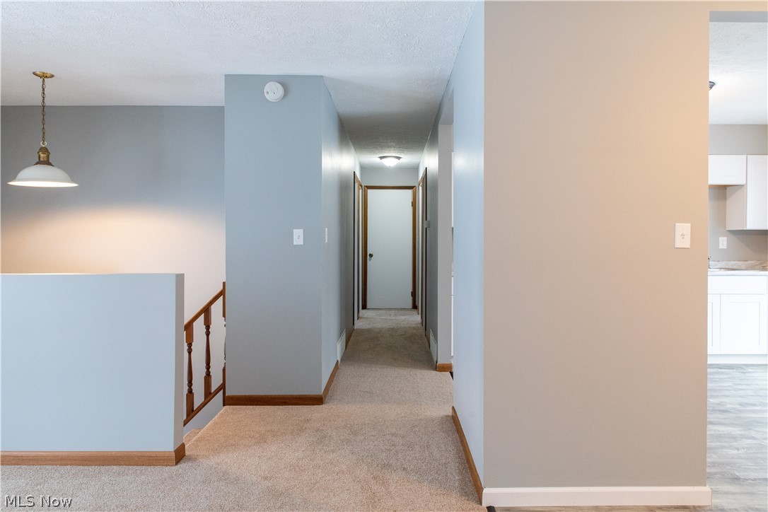 1654 Hubbard Road Madison, OH 44057 - Photo 8 of 32