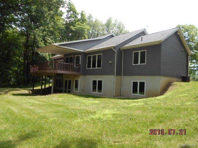 12261 Coldwater Road Columbiaville, MI 48421 - Photo 2 of 11 Back.JPG