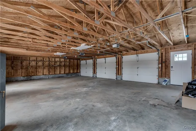 $429,000 | 21100 Highway 232, Watertown Town, NY 13601