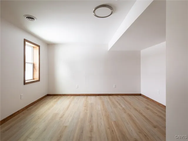 $449,000 | 21100 Highway 232, Watertown Town, NY 13601