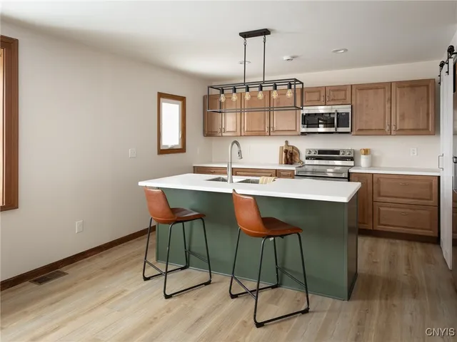 $449,000 | 21100 Highway 232, Watertown Town, NY 13601