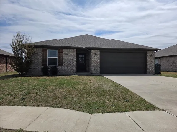 $1,750 | 3408 Brookstone Drive, Sherman, TX 75092