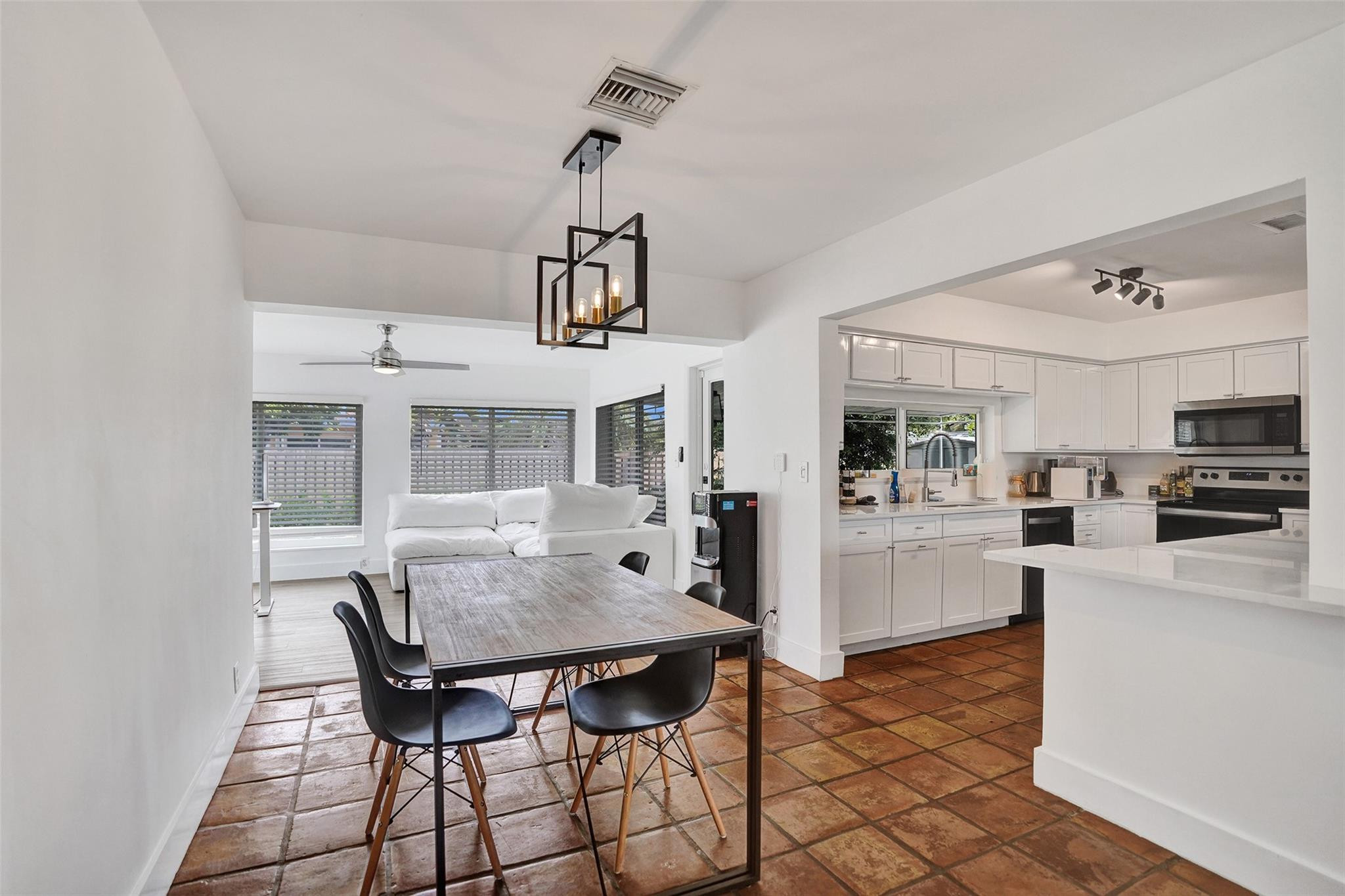 2136 Northeast 3rd Way Boca Raton, FL 33431 - Photo 18 of 52 Photo 18