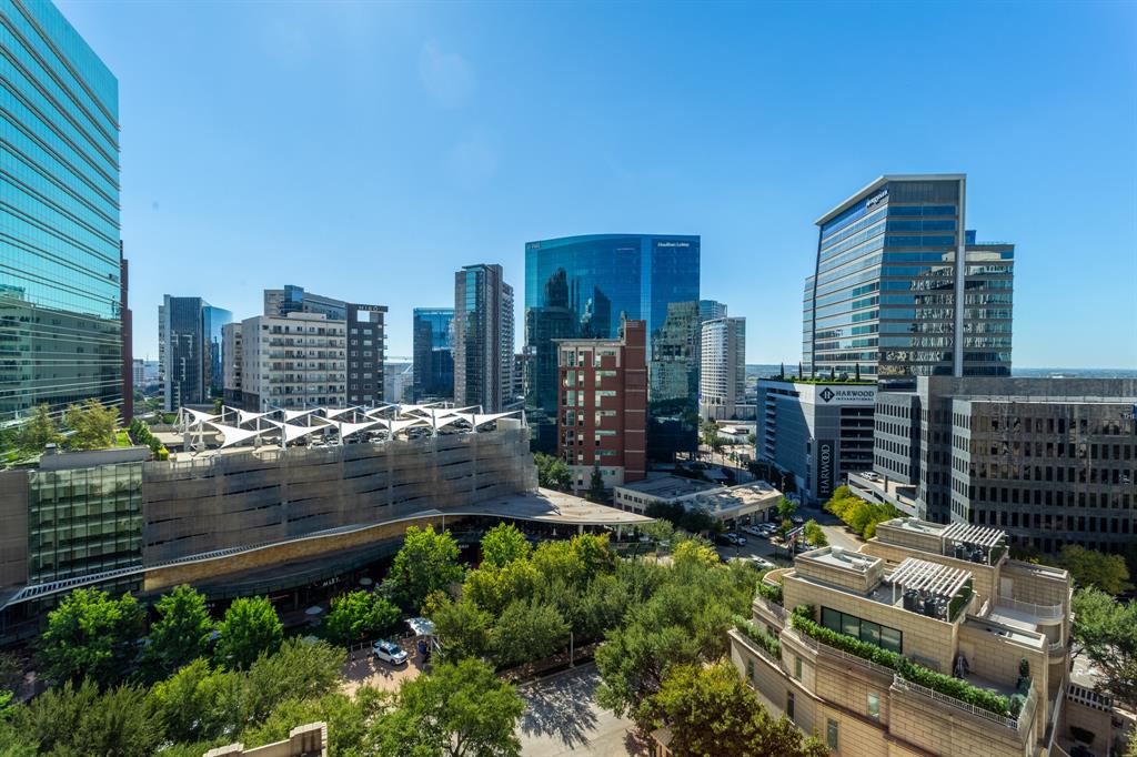 2525 North Pearl Street, Unit 1005 Dallas, TX 75201 - Photo 7 of 40 a view of a city with tall buildings