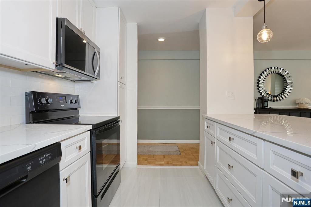 301 Beech Street, Unit 2H Hackensack, NJ 07601 - Photo 14 of 38