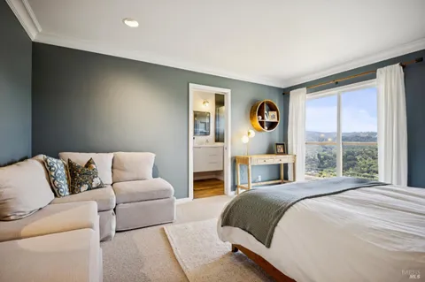 $2,495,000 | 196 Oak Springs Drive, San Anselmo, CA 94960