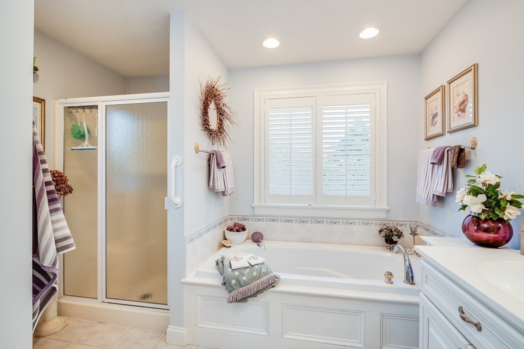 19 Fairway Pointe Road, Unit 19 Falmouth, MA 02536 - Photo 17 of 42 Gallery Image 17