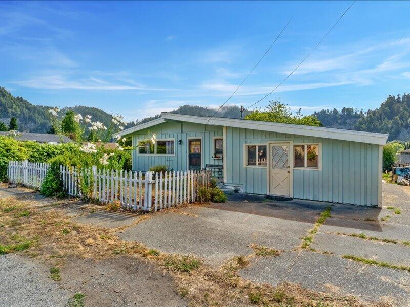 616 Rigby Avenue Rio Dell, CA 95562 - Photo 1 of 25