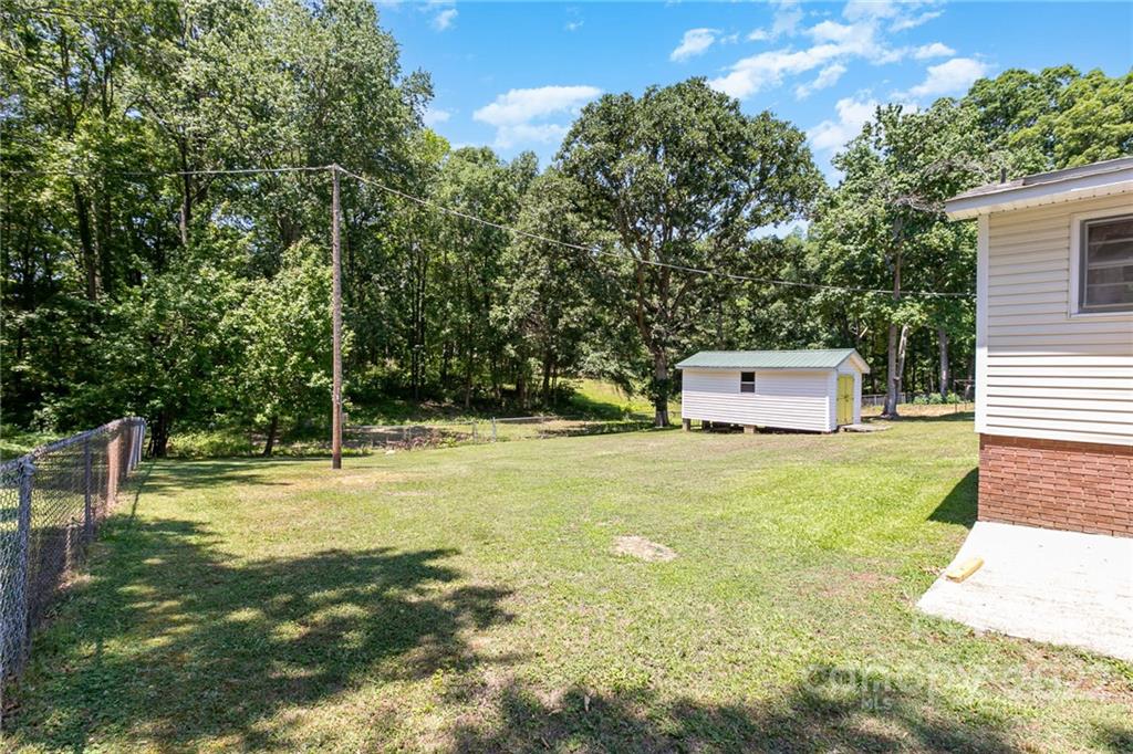 1938 Dolphin Road Lancaster, SC 29720 - Photo 29 of 31 Gallery Image 29