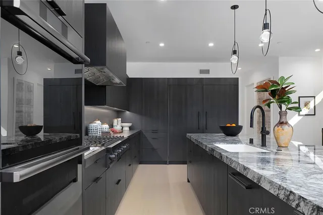 $12,950,000 | 3011 Ocean Front Walk, Venice, CA 90291